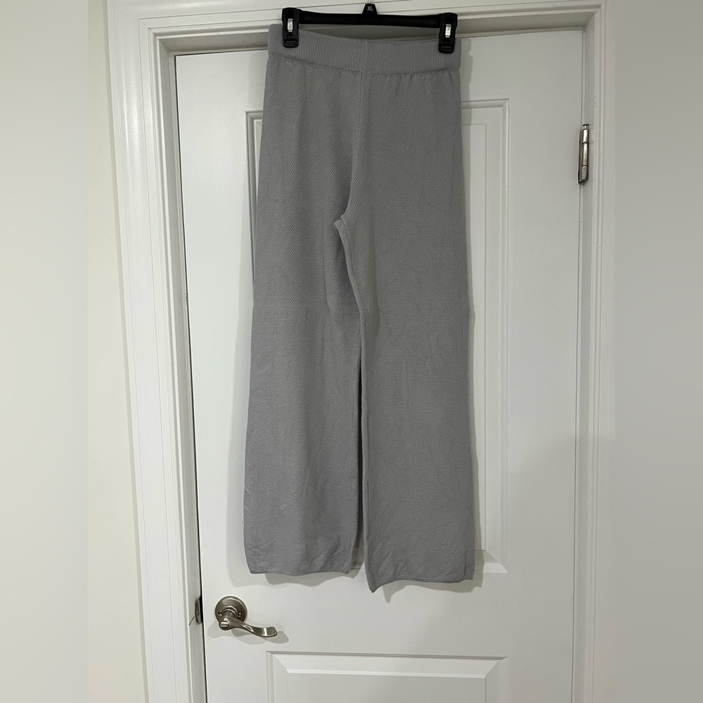 Gray Knit Set - Picture 4 of 6